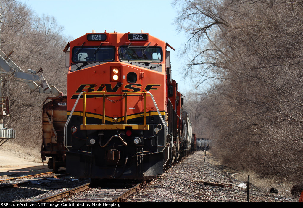 BNSF 525